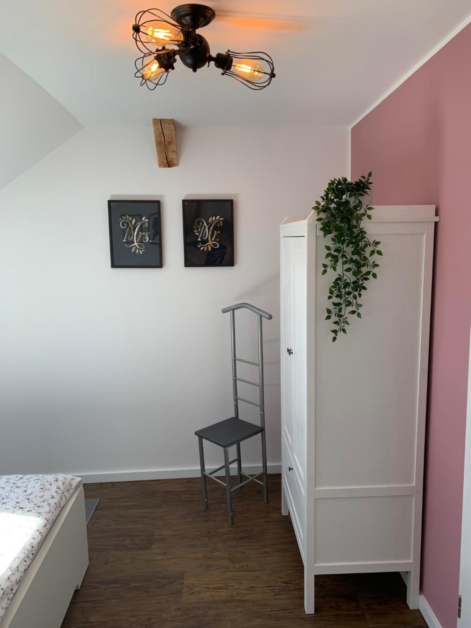 Apartement Lujzi Wilhelmshaven Exteriör bild